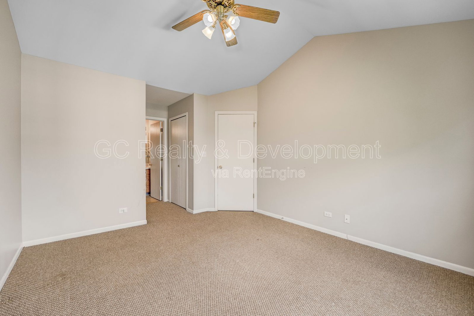 Gallery Image 15