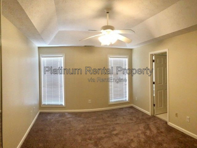 Gallery Image 21