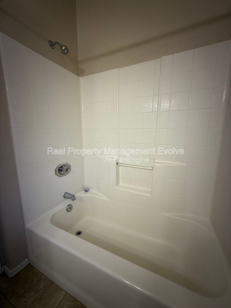 Gallery Image 20