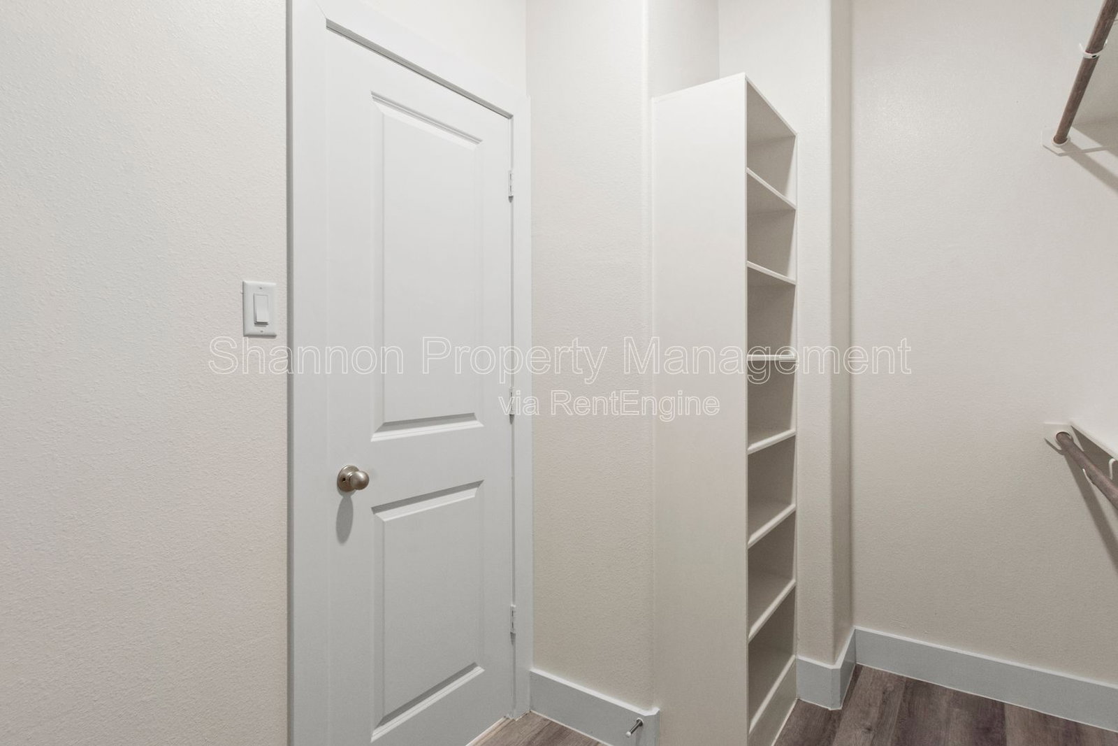 Gallery Image 18
