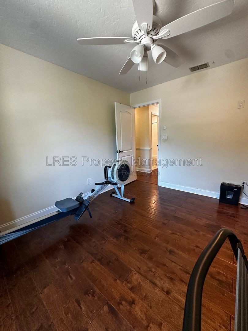 Gallery Image 21