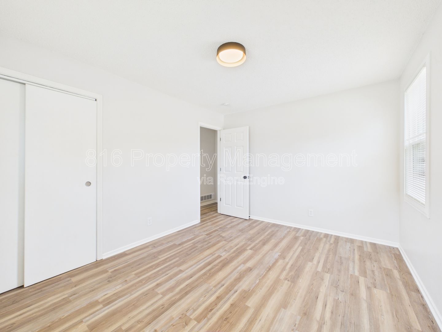 Gallery Image 17