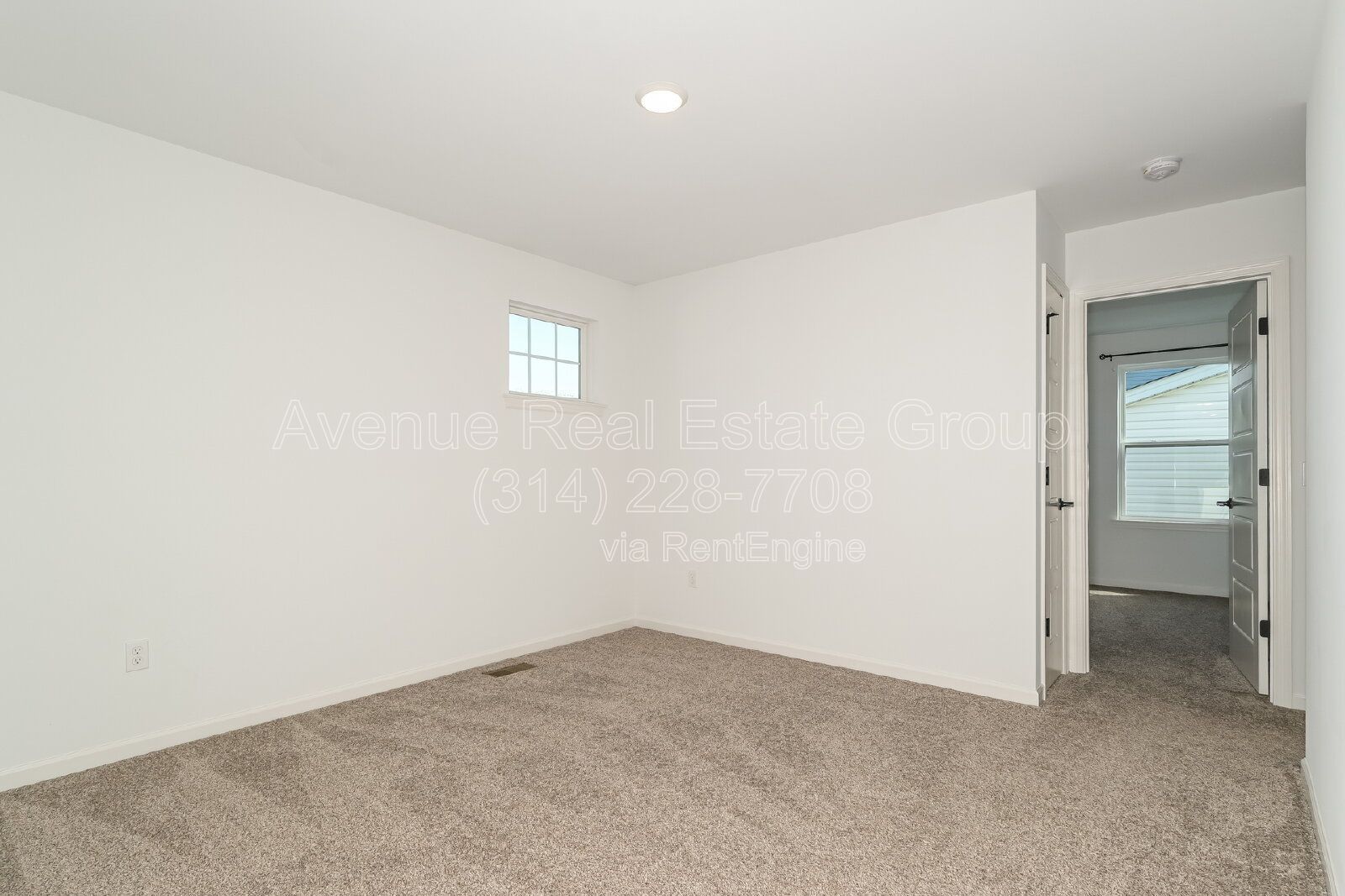Gallery Image 15