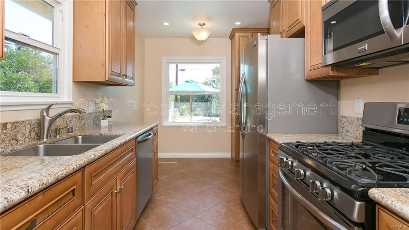 Gallery Image 13