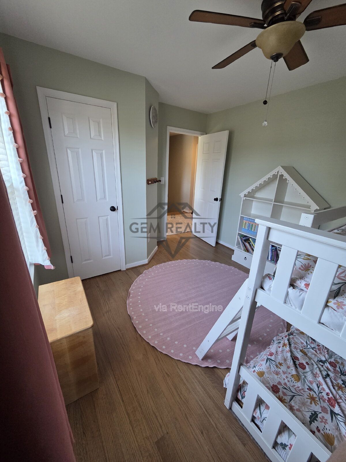 Gallery Image 27