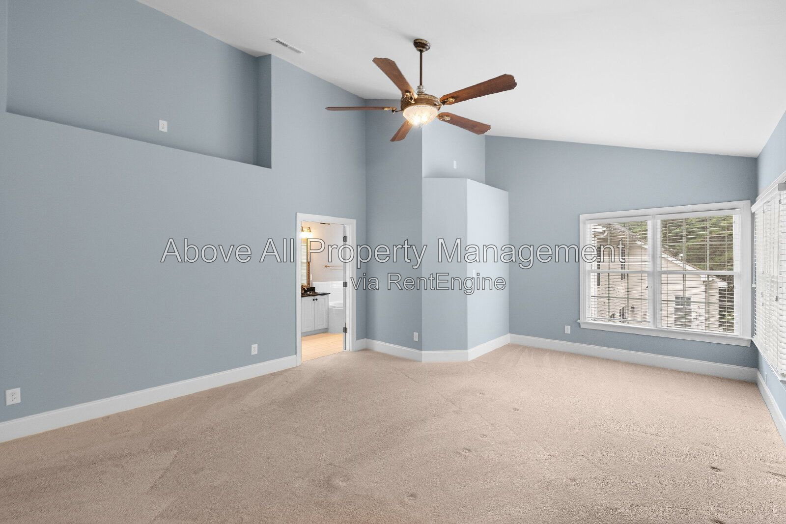 Gallery Image 33