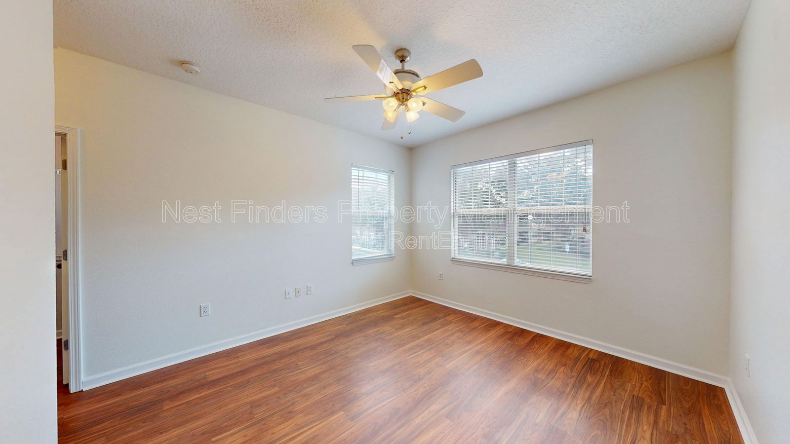 Gallery Image 25