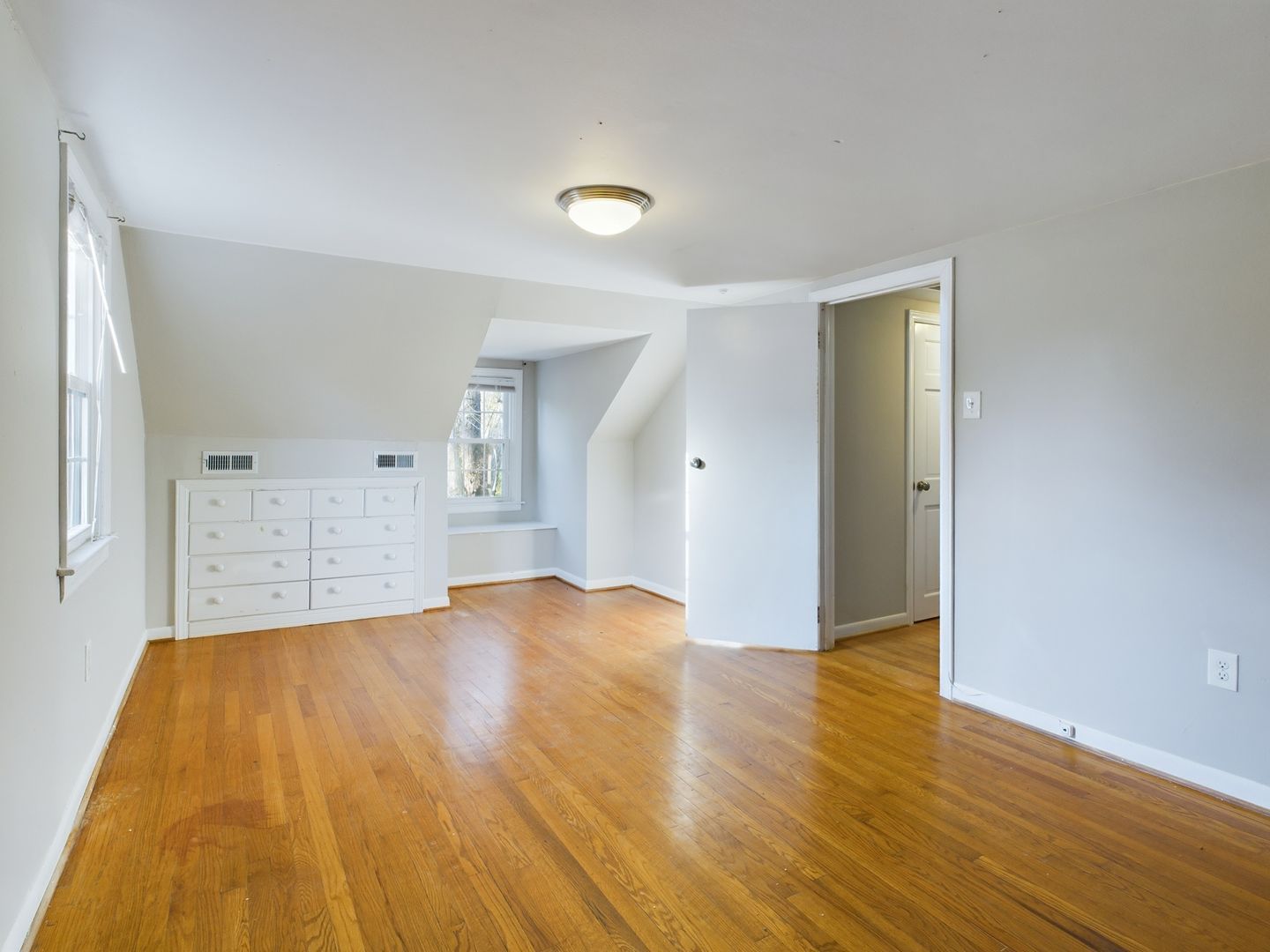 Gallery Image 21