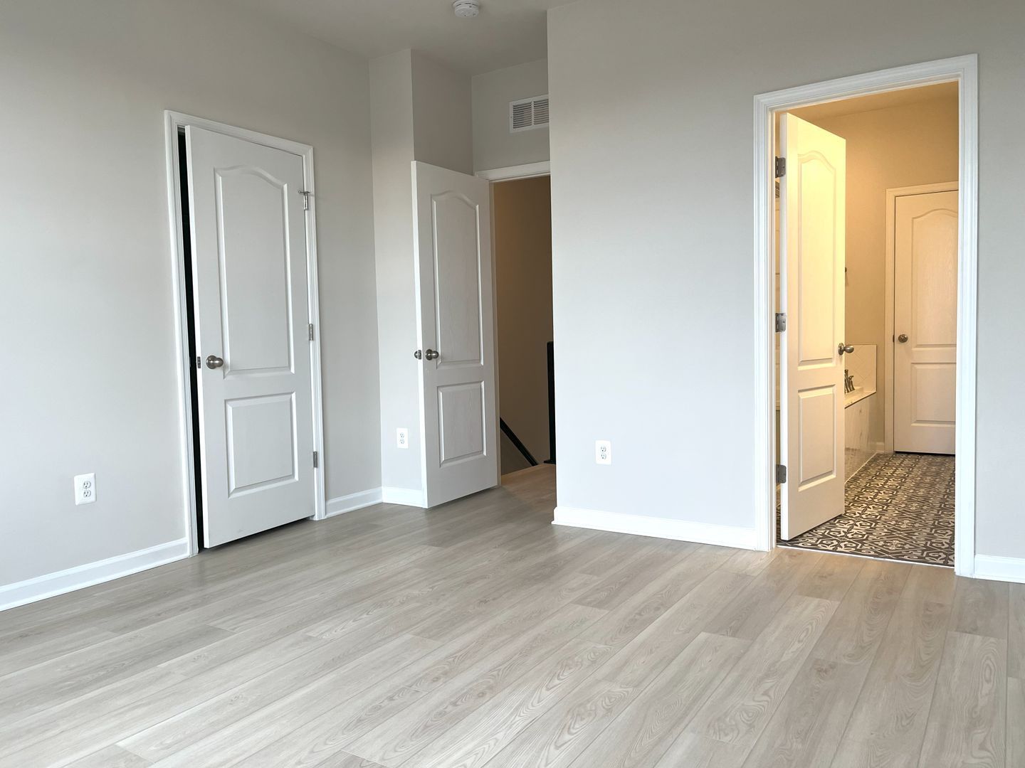 Gallery Image 19
