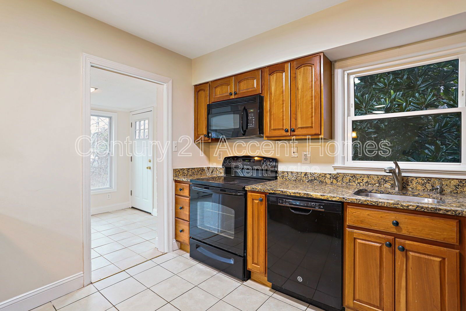 Gallery Image 17