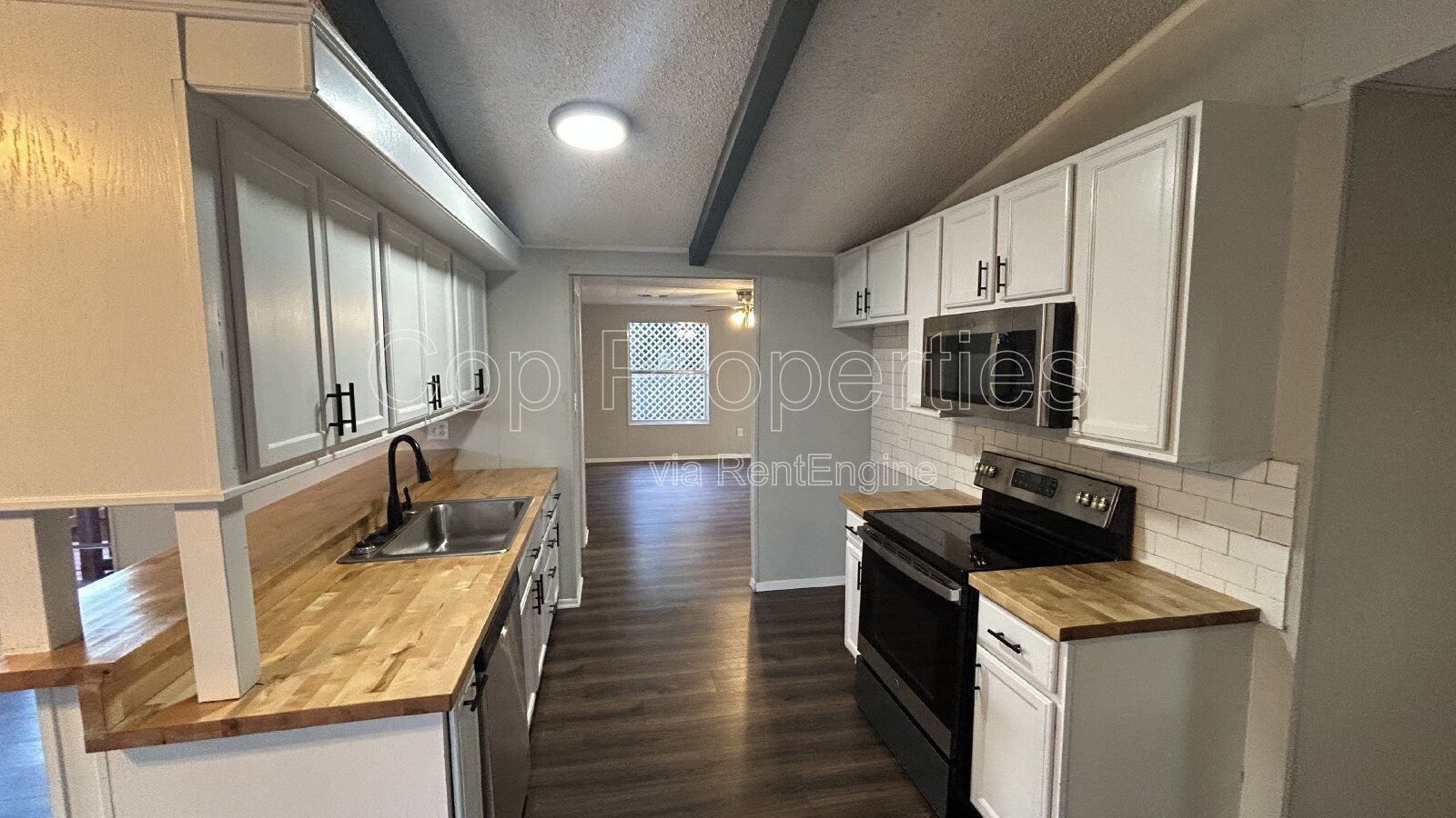 Gallery Image 18