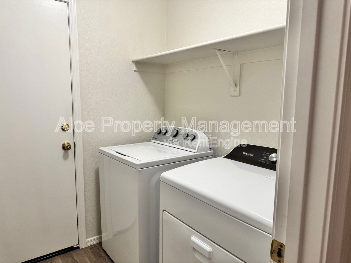 Gallery Image 15