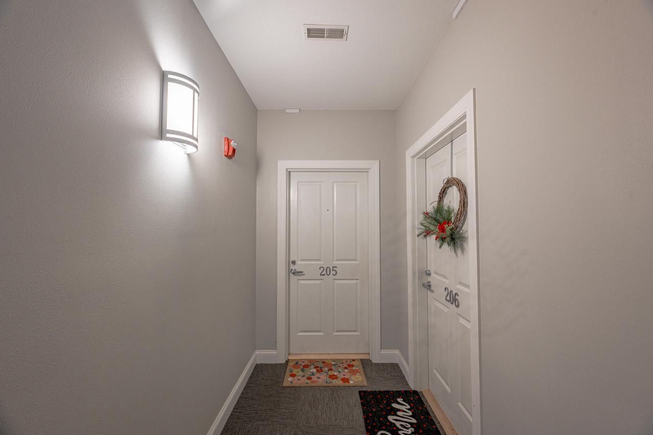 Gallery Image 14