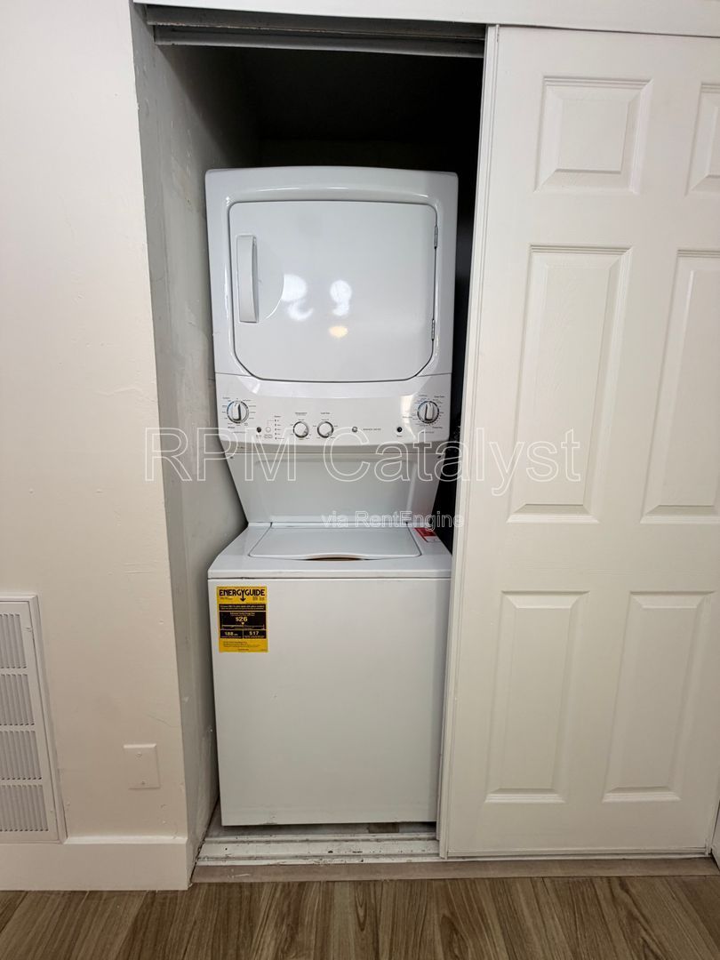 Gallery Image 11