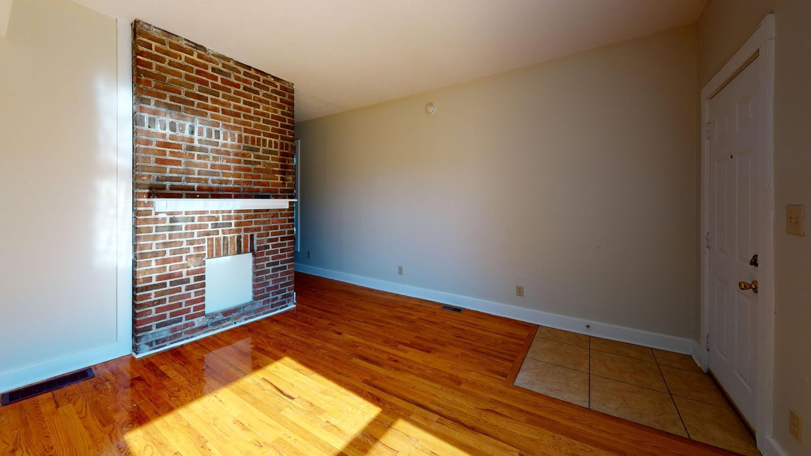 Gallery Image 0