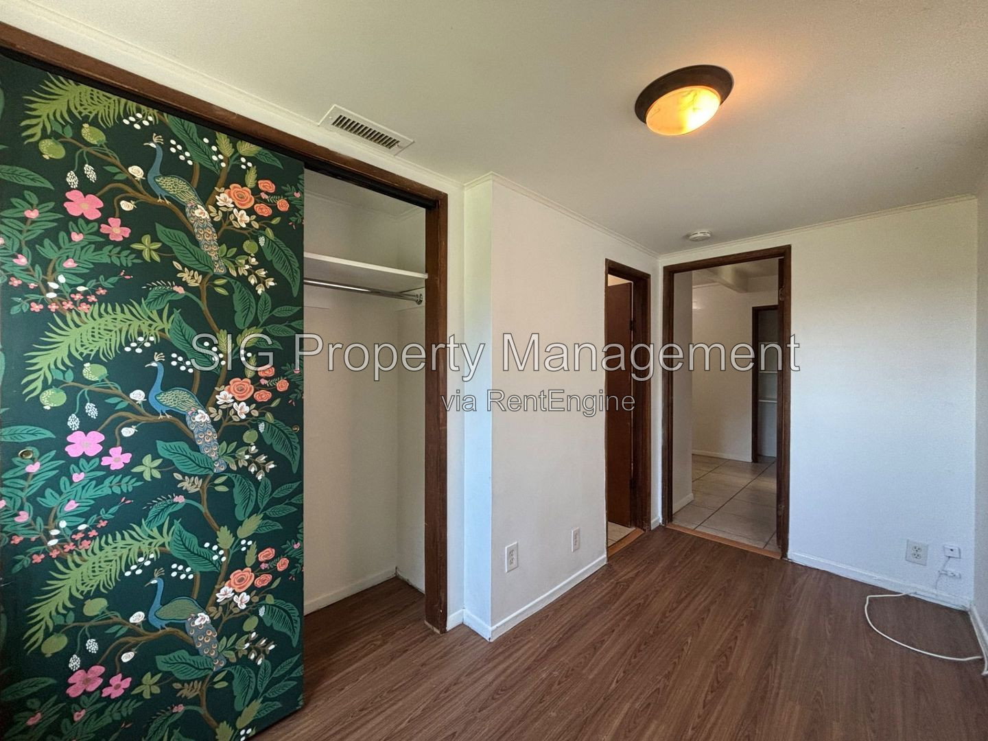 Gallery Image 17