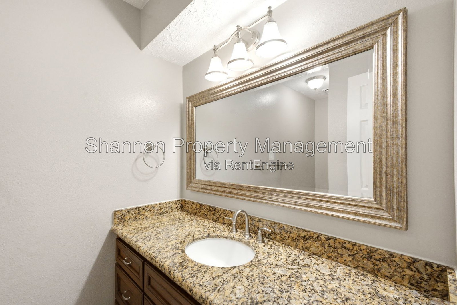 Gallery Image 19
