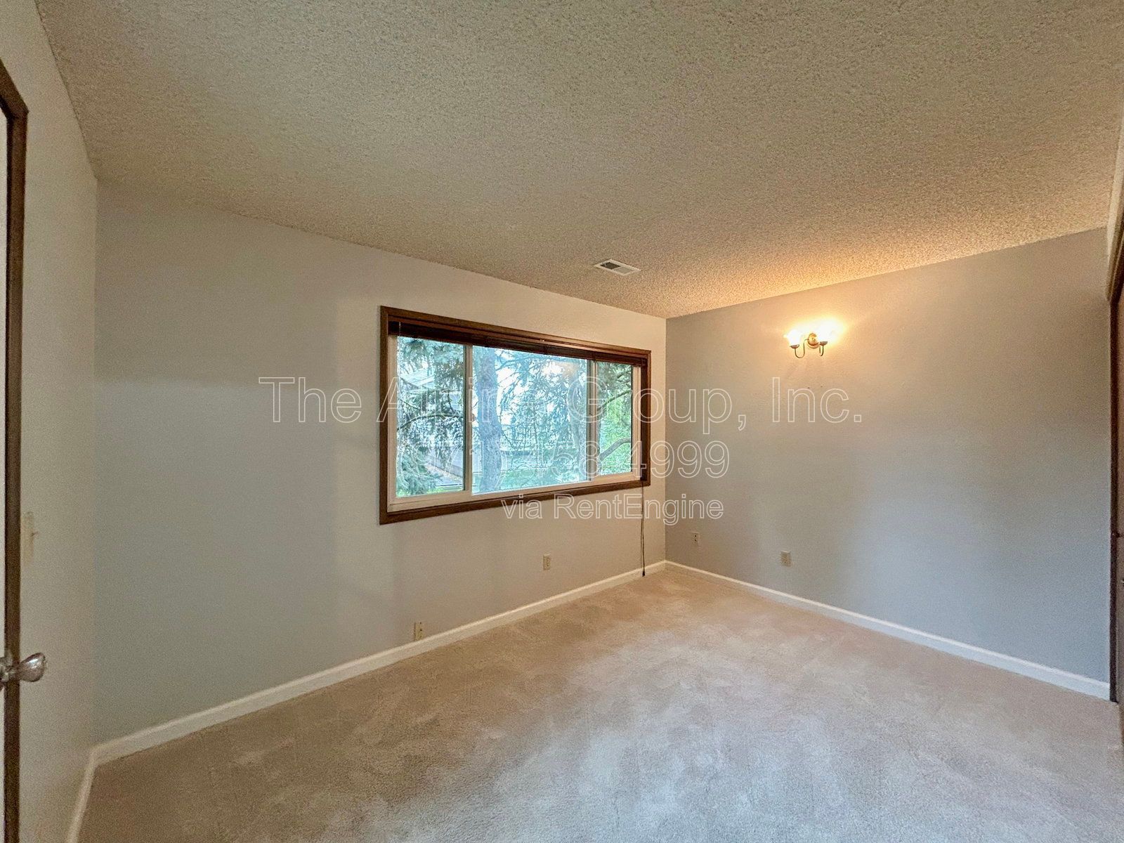 Gallery Image 19