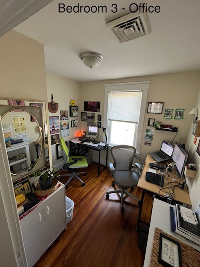Gallery Image 12