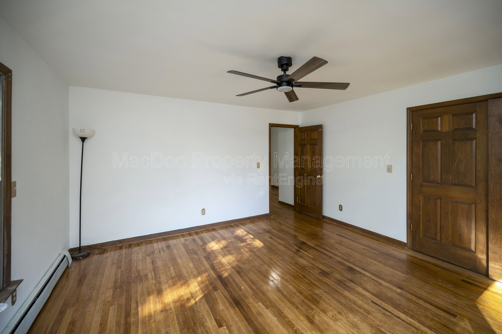 Gallery Image 16