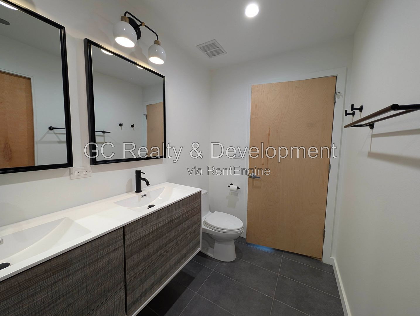 Gallery Image 16