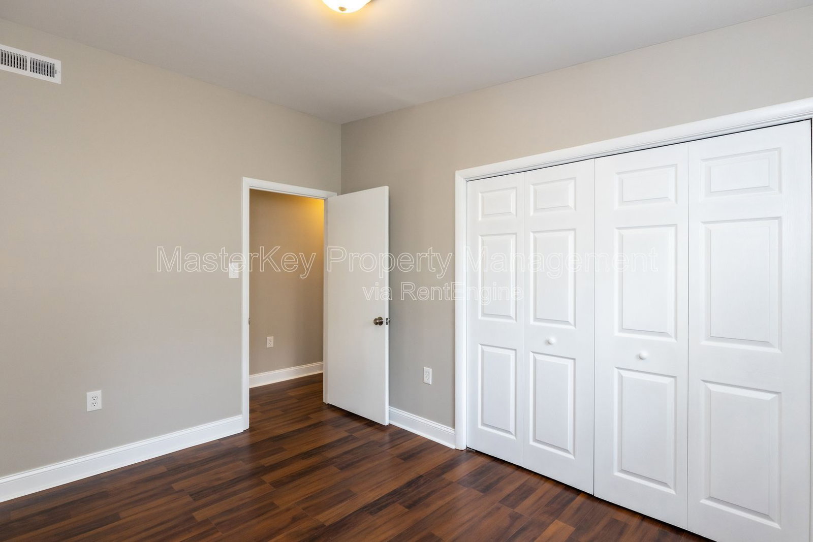 Gallery Image 19