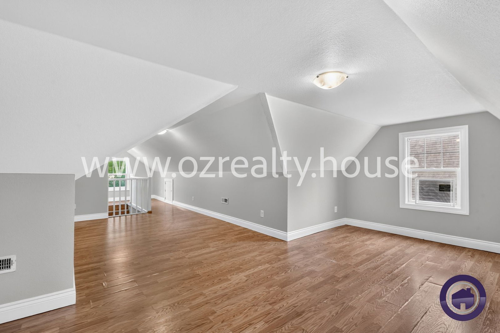 Gallery Image 16