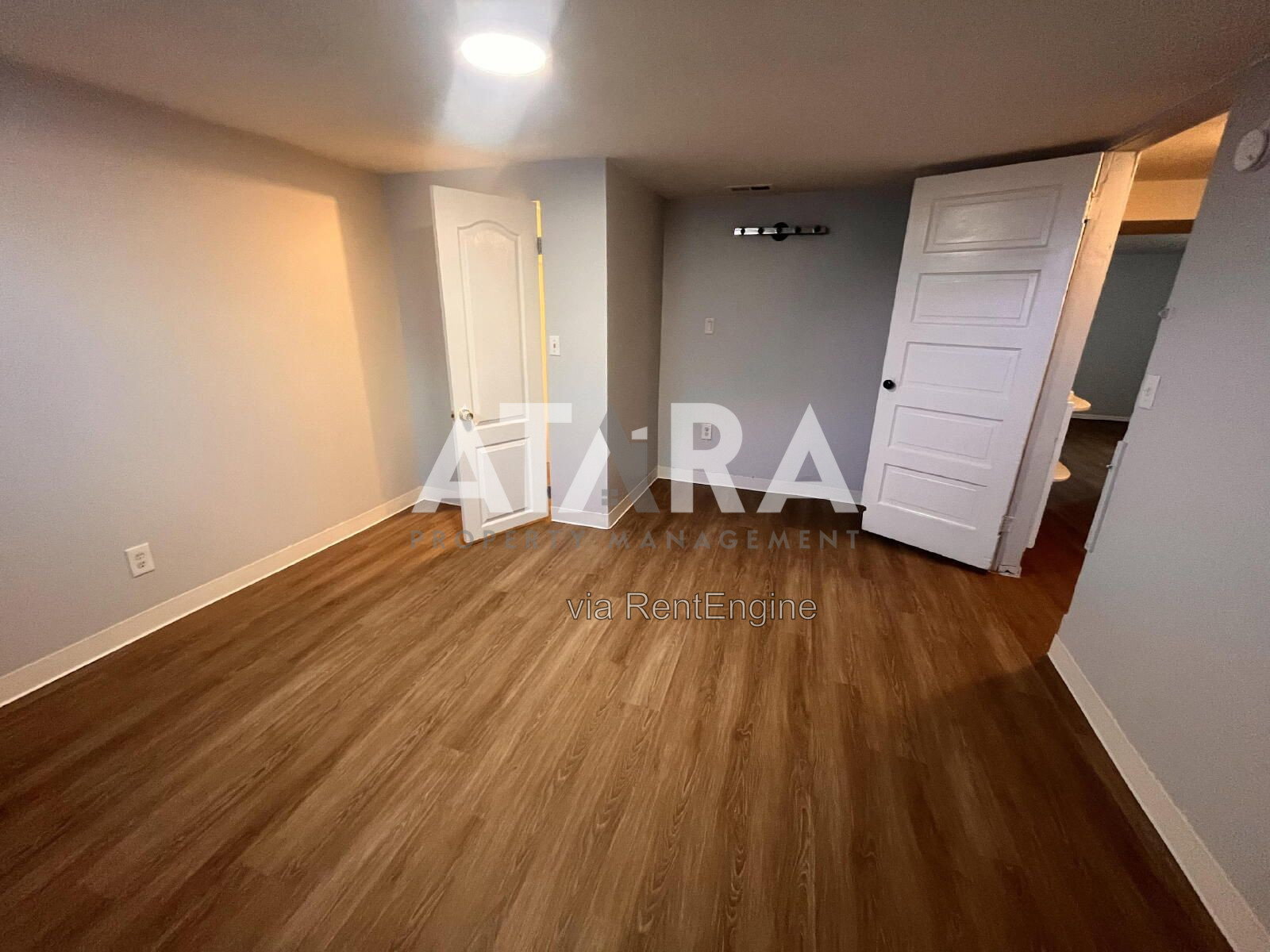 Gallery Image 17