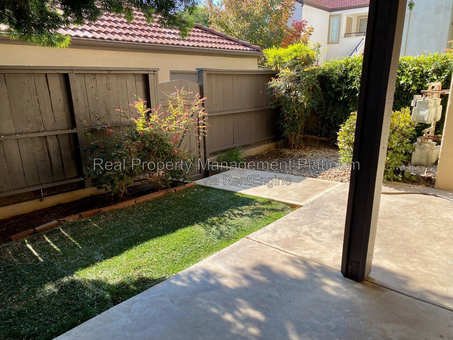 Gallery Image 16