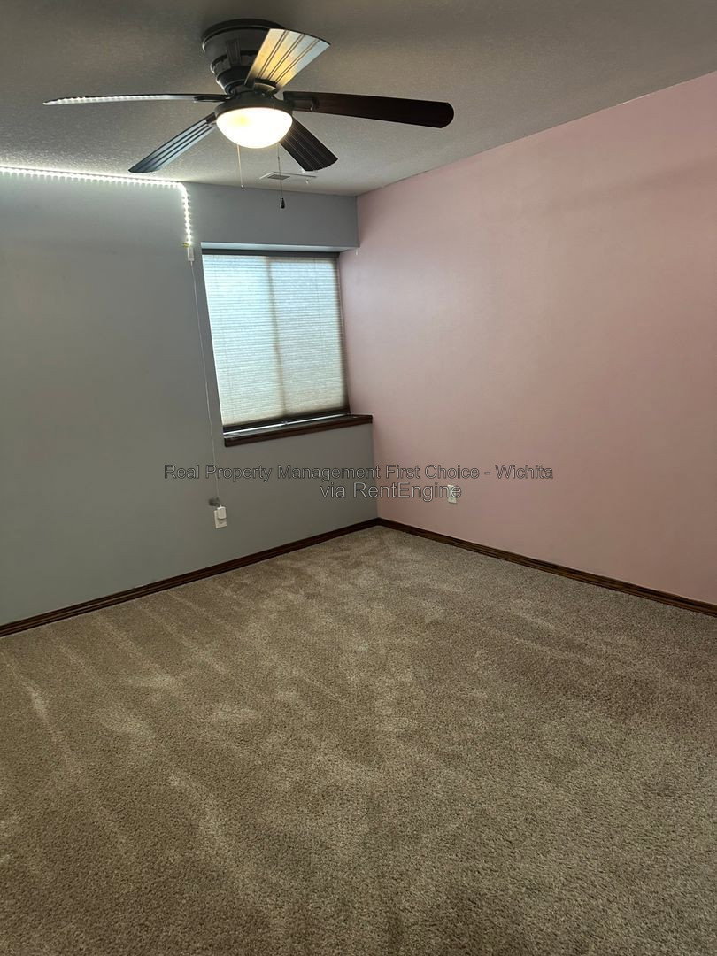 Gallery Image 21