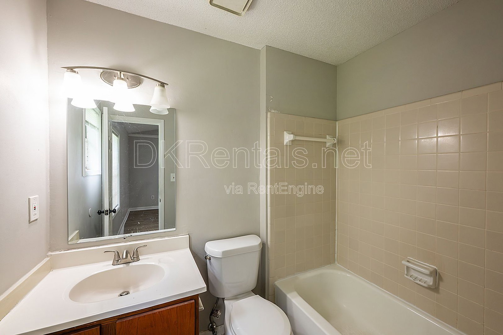Gallery Image 16