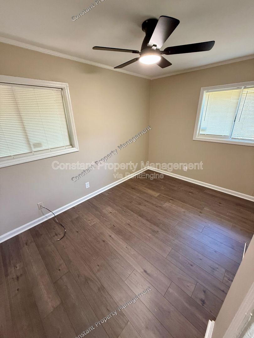 Gallery Image 8