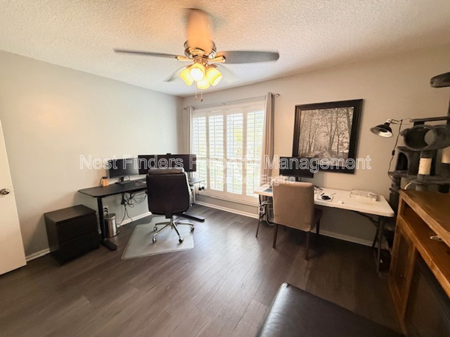 Gallery Image 16