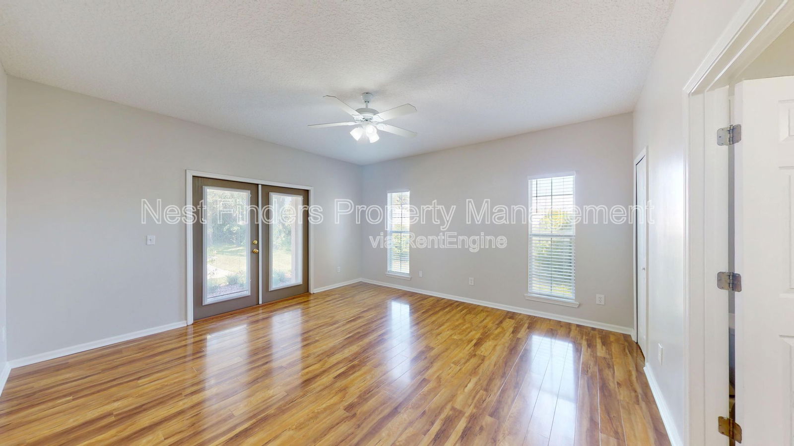 Gallery Image 16