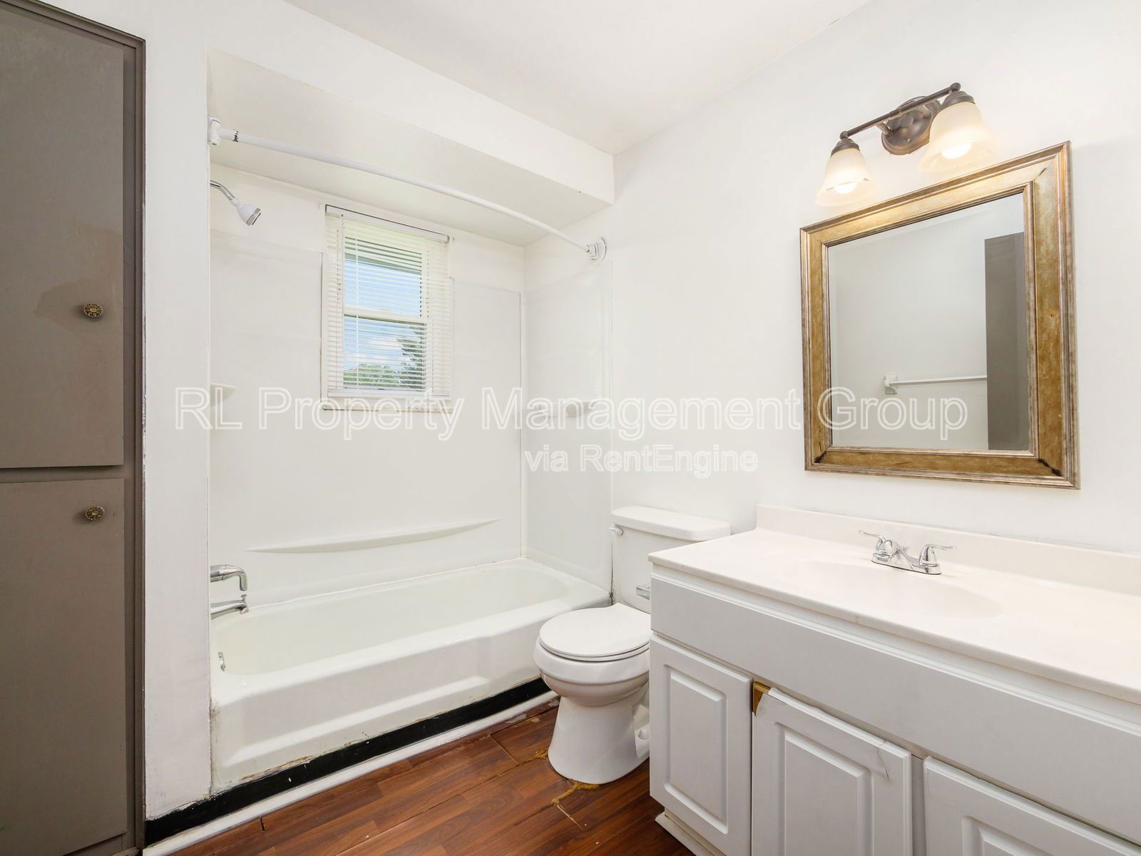 Gallery Image 20