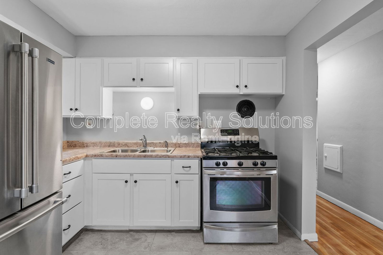 Gallery Image 13