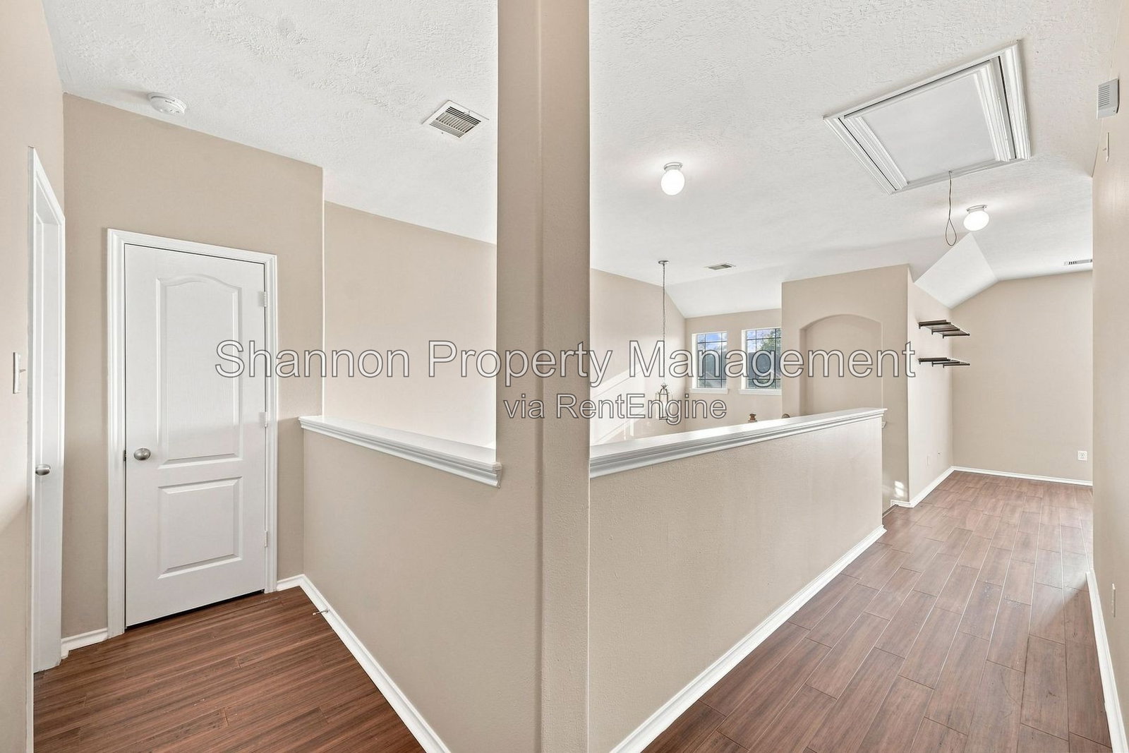 Gallery Image 19