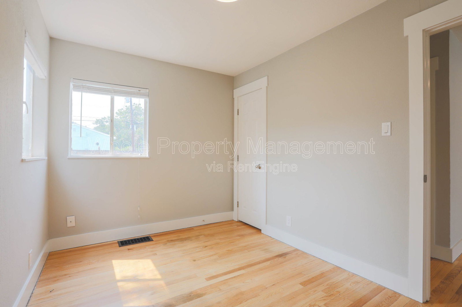 Gallery Image 25