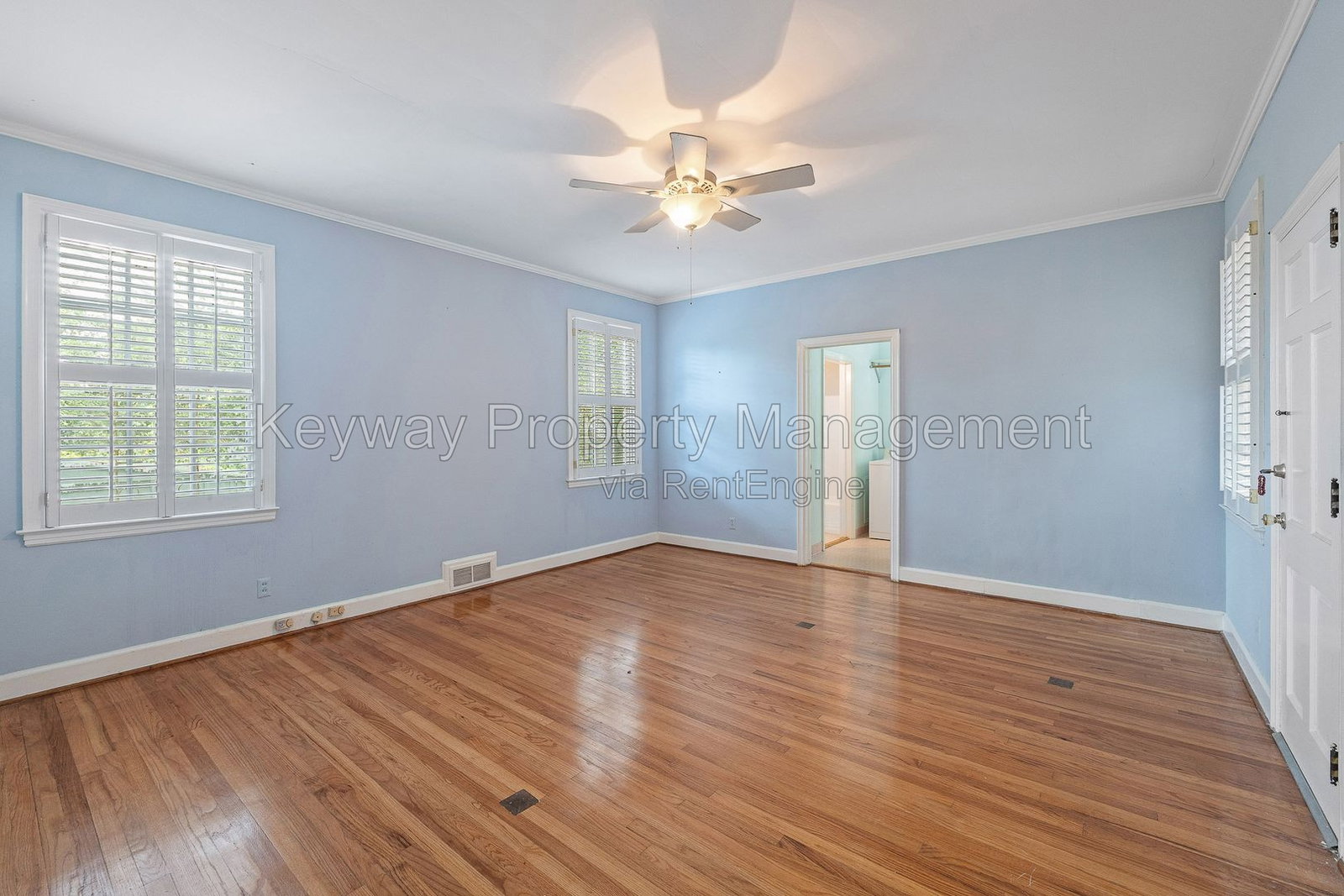 Gallery Image 13