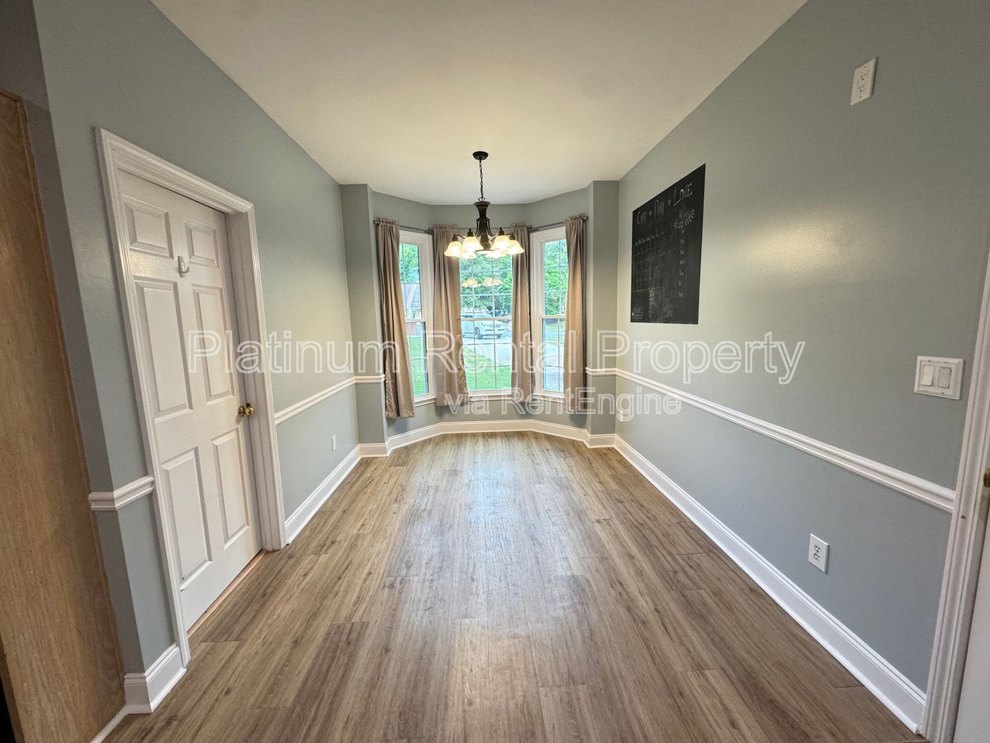 Gallery Image 14
