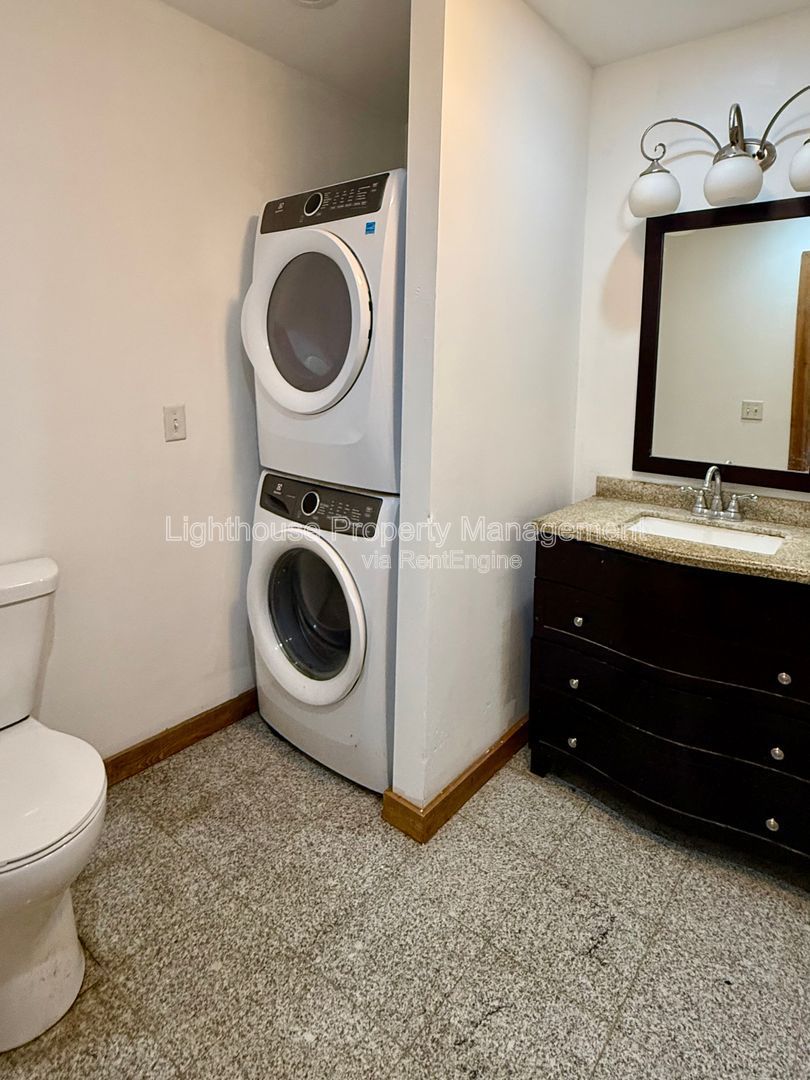 Gallery Image 9