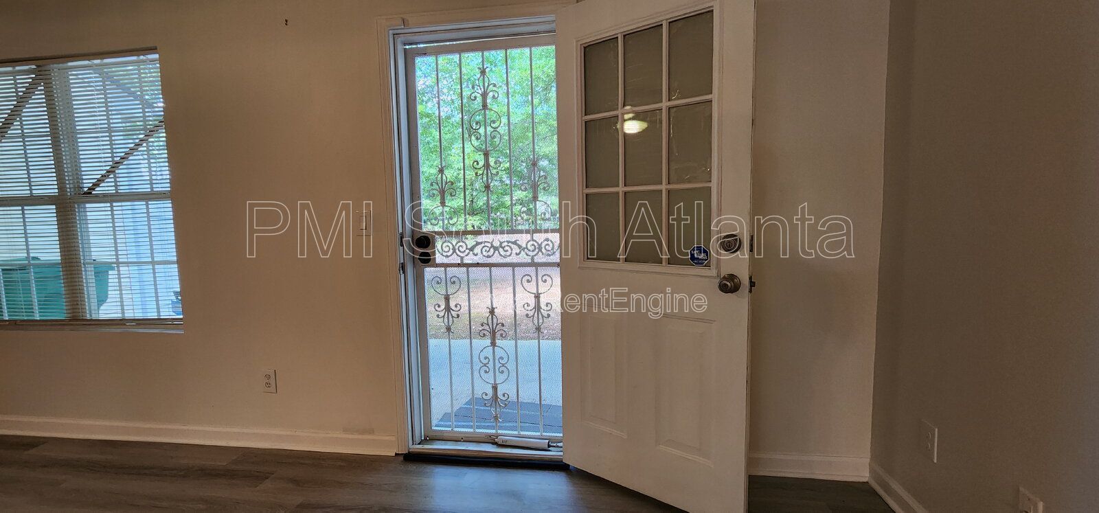 Gallery Image 30