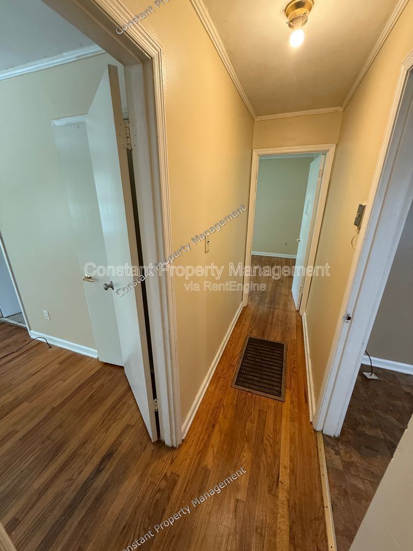 Gallery Image 15
