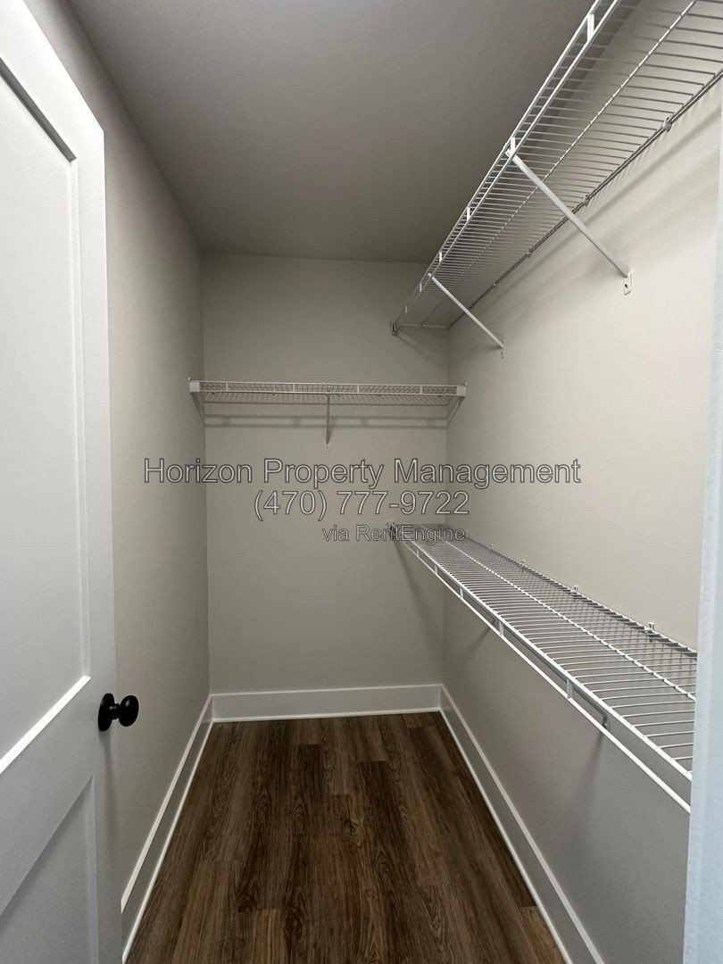 Gallery Image 14
