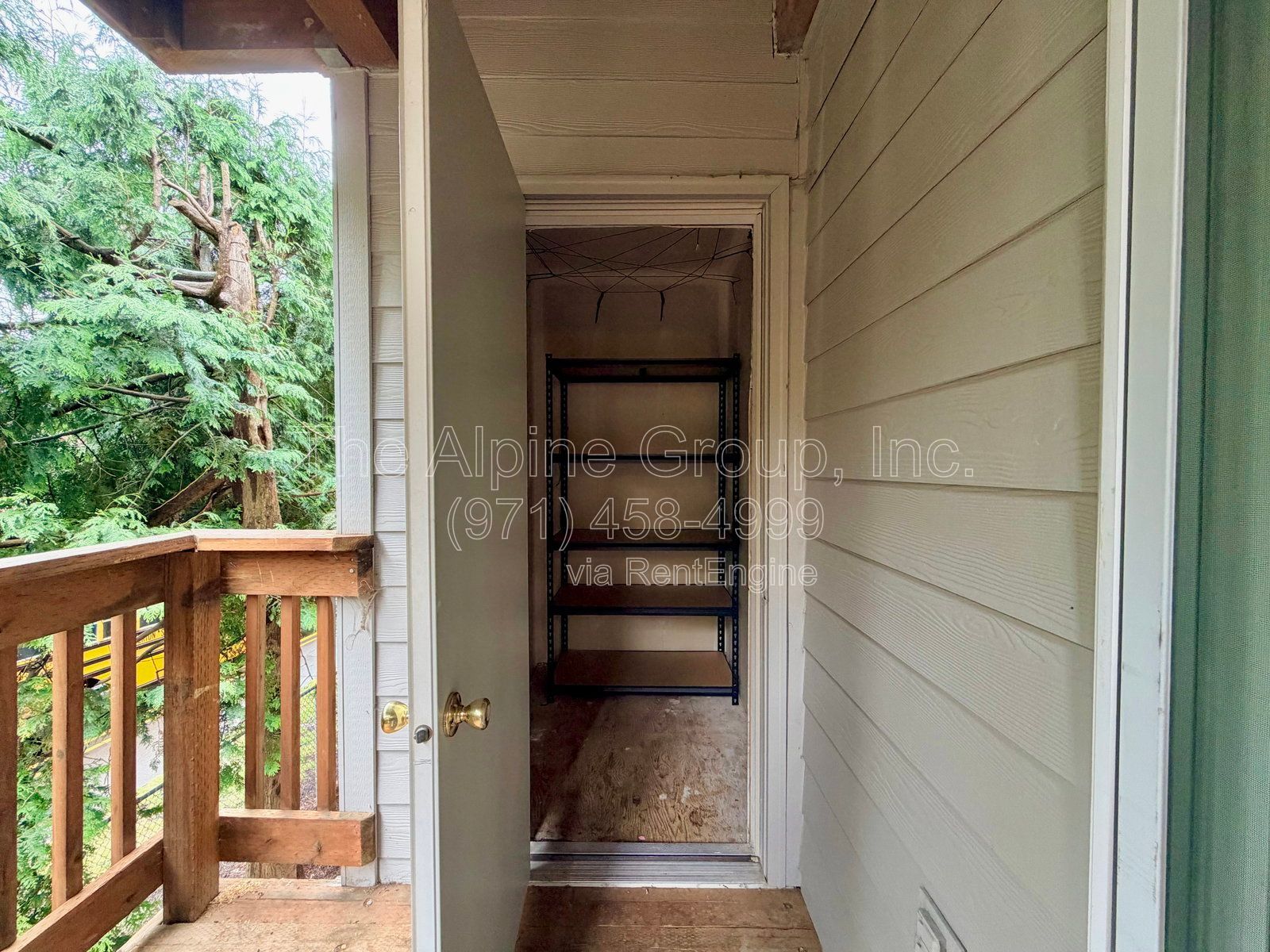 Gallery Image 16