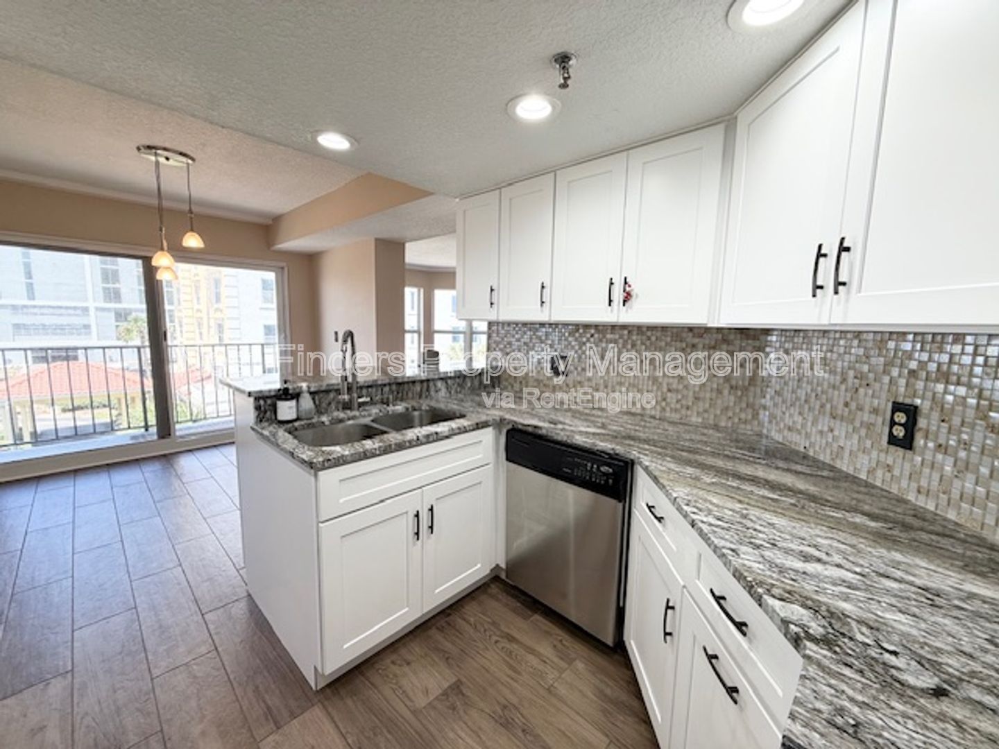 Gallery Image 16