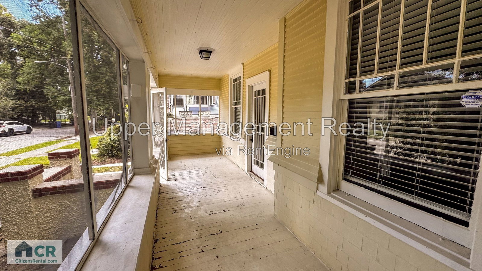 Gallery Image 13