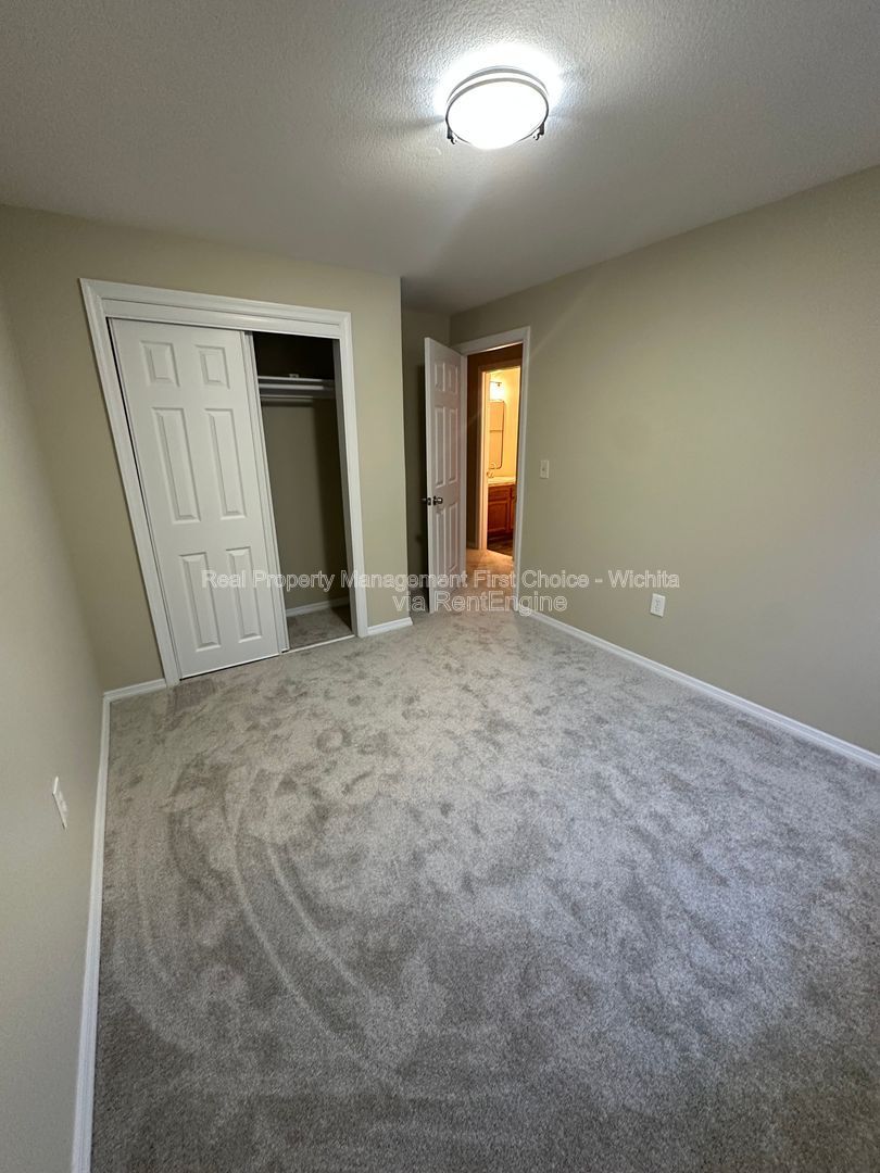 Gallery Image 22