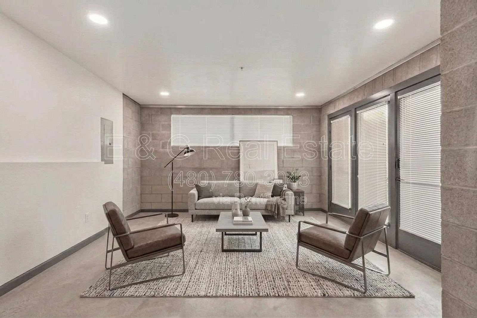Gallery Image 0