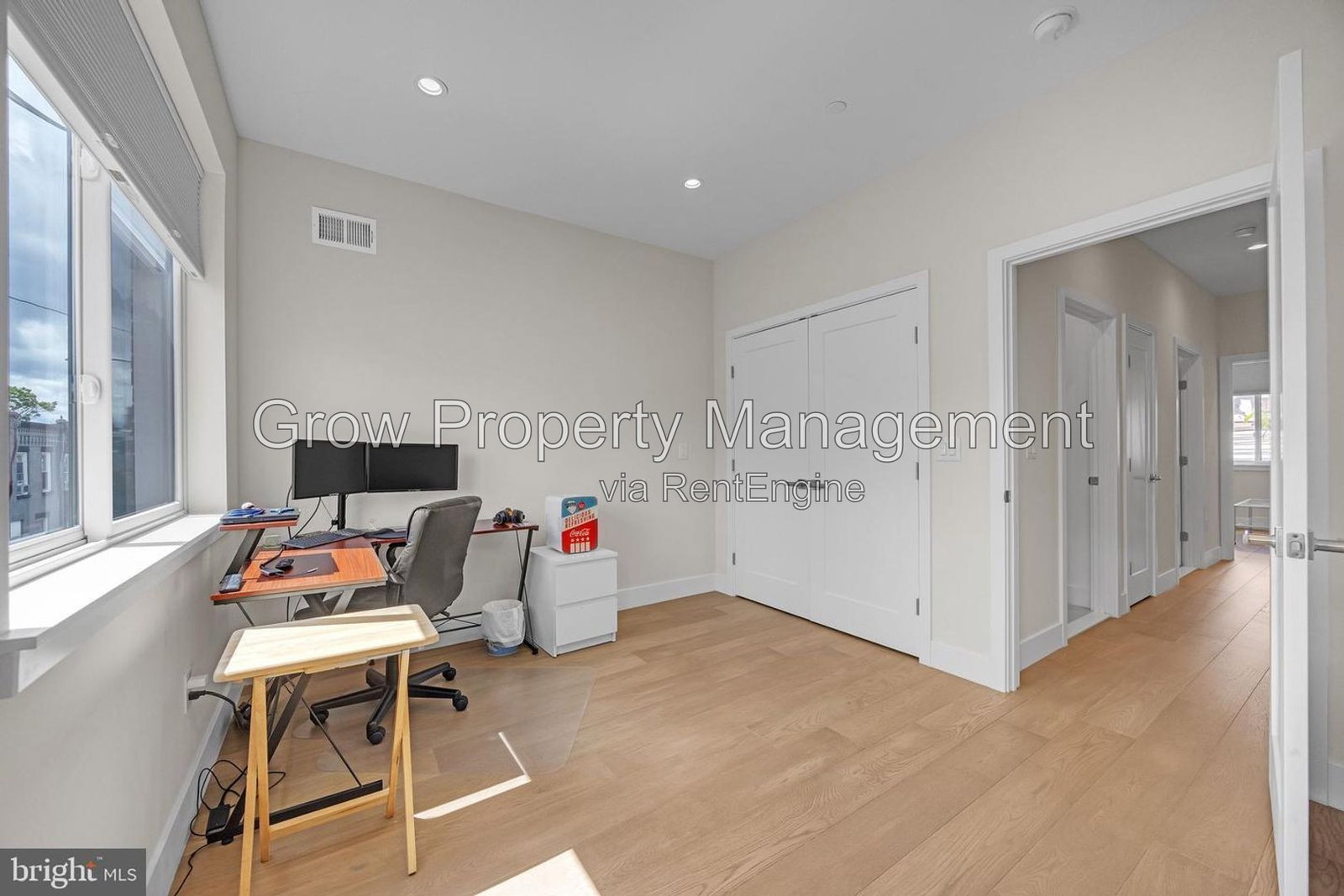 Gallery Image 17